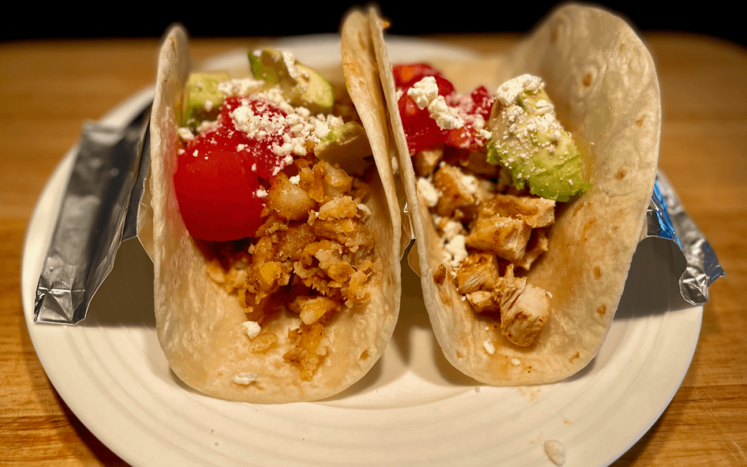 Chicken/Fish Taco 鸡肉/海鲜塔可